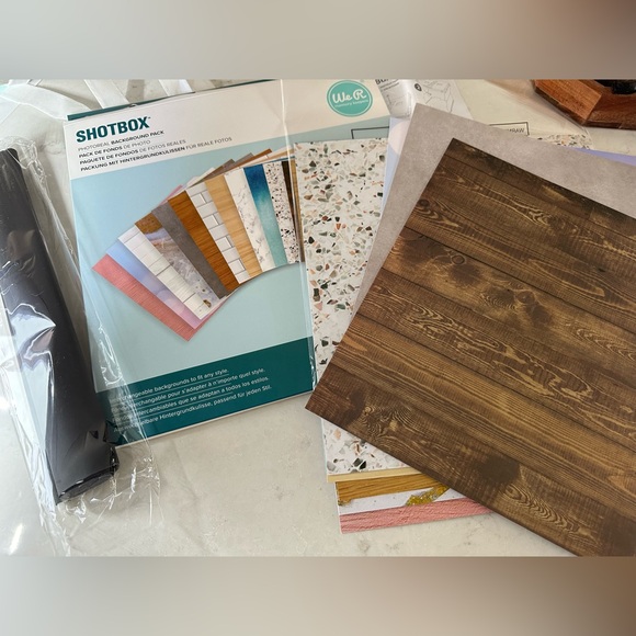 We R Memory Keepers Shotbox, Sideshot arm with lights and backdrops - Picture 6 of 10